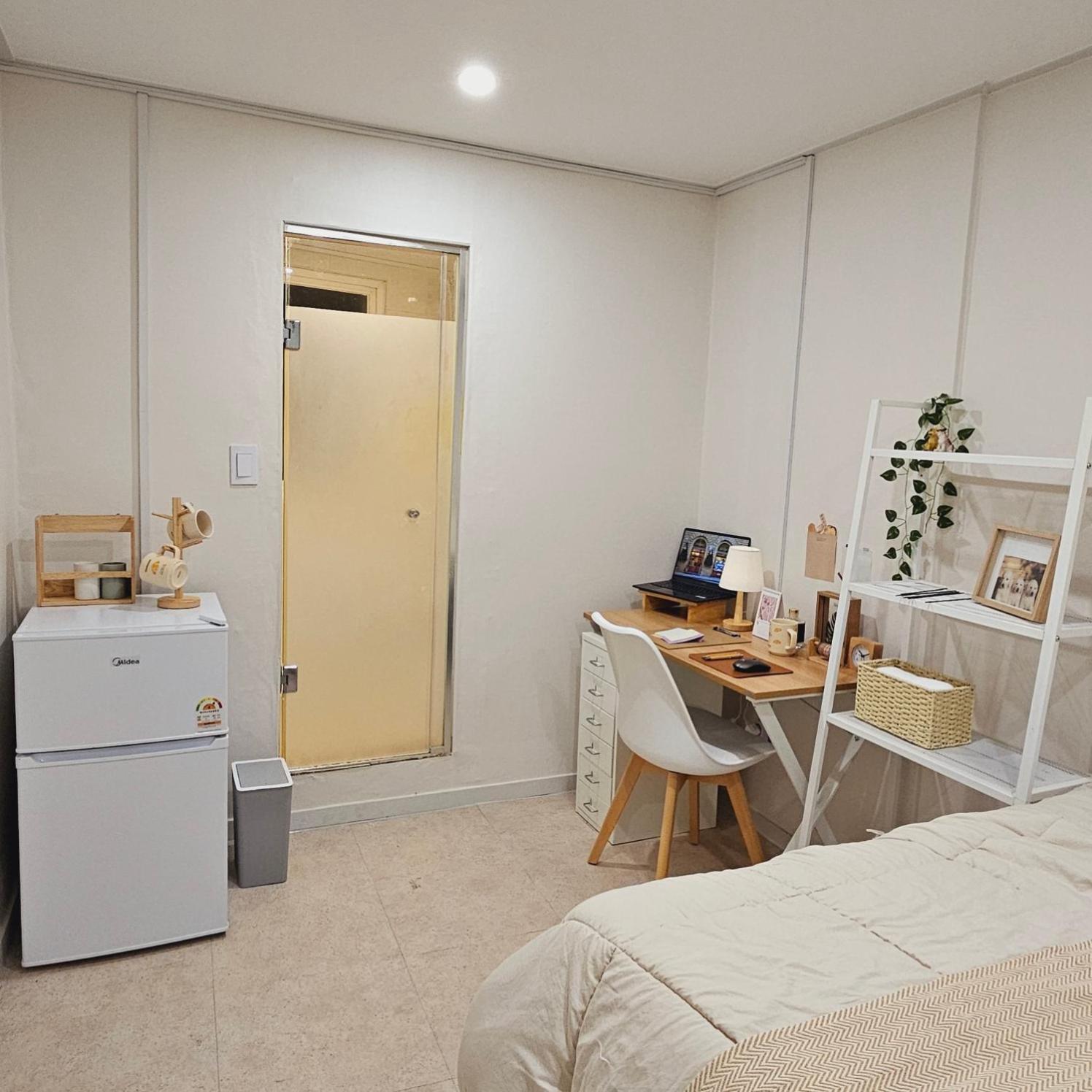 Stay Aall Seoul Train Station Экстерьер фото